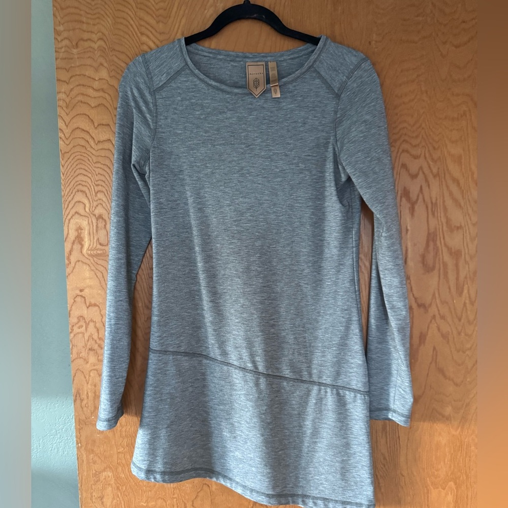 Indygena Gray Long Sleeve Tunic Top